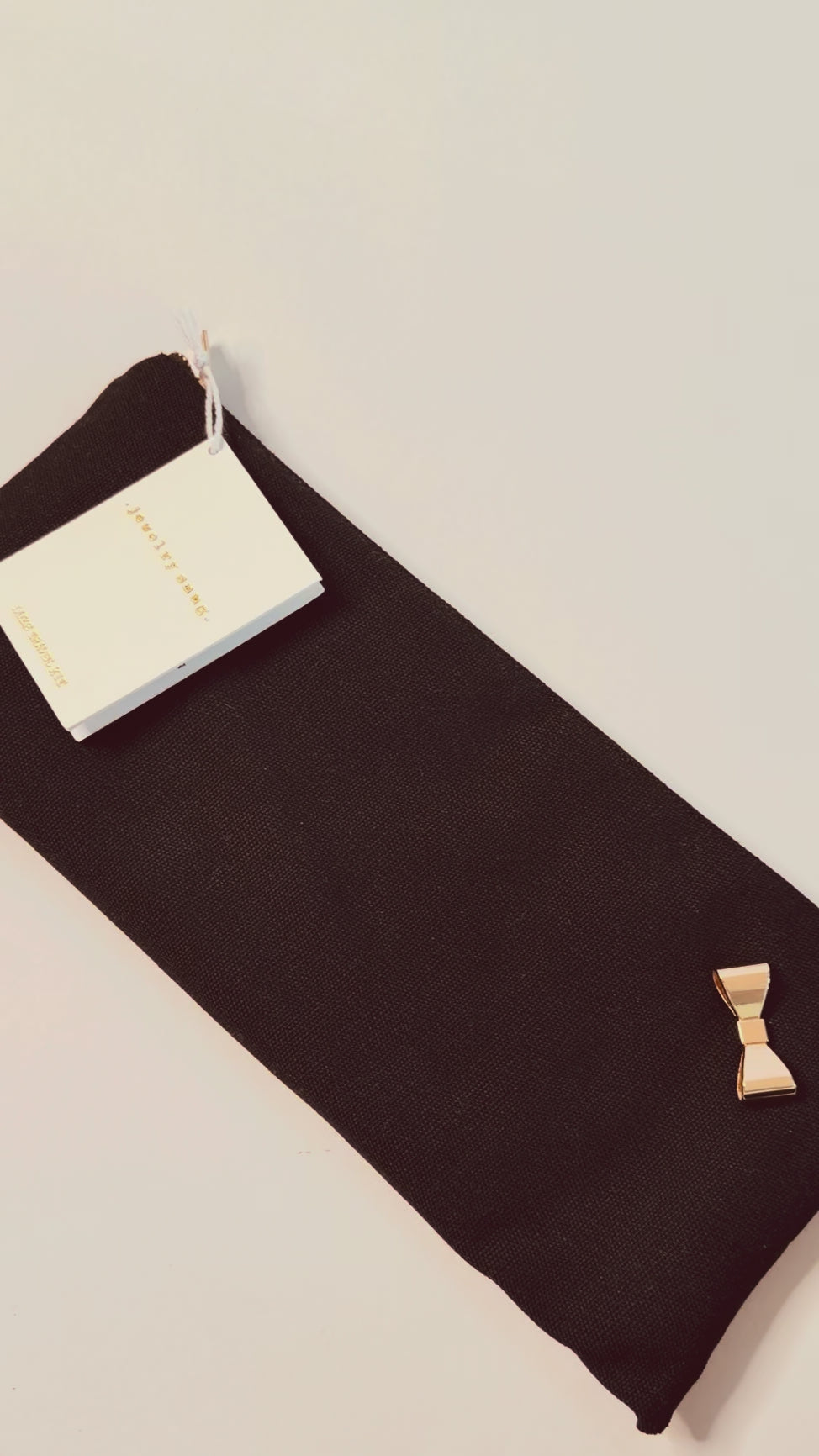 the luxe travel kit.